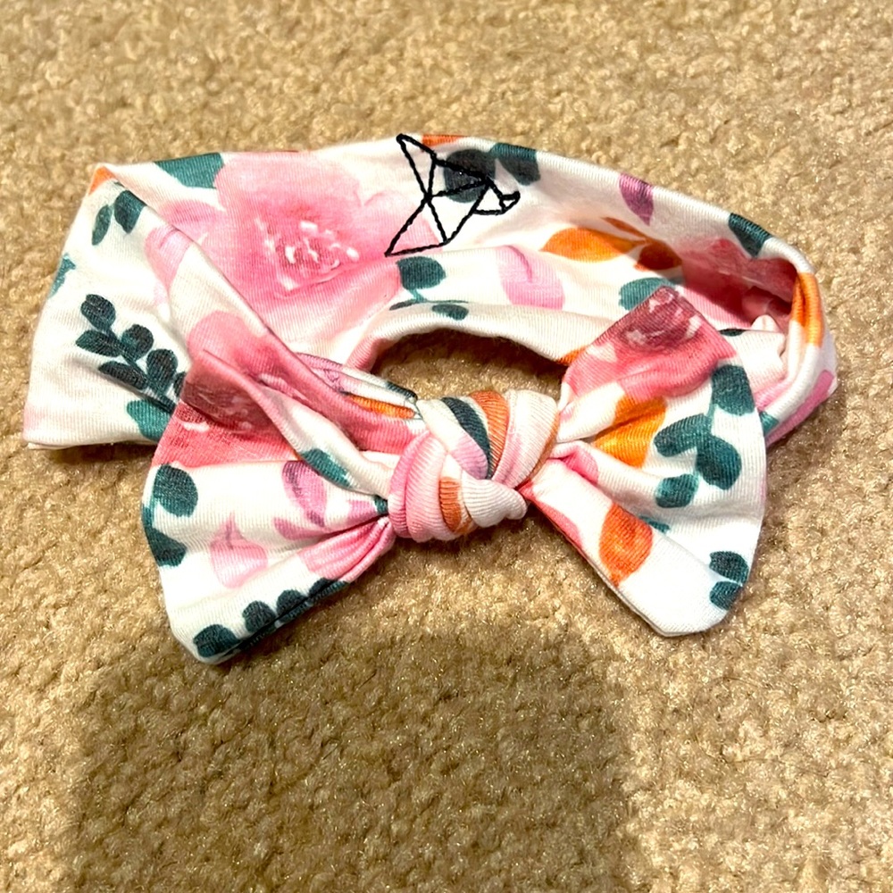 Baby bow